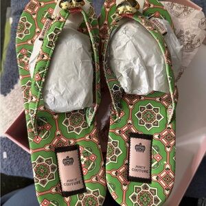 Juicy Couture Green and Pink Patterned Flats